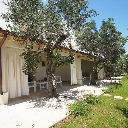 Relais L'oliveto Apartment Surano