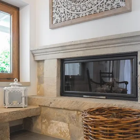 Relais L'oliveto Apartment Surano
